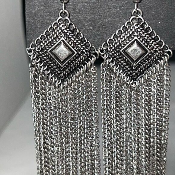 Gennaro Boho Long Chain Fringe Earrings - Picture 3 of 8